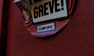 Adesivo de greve