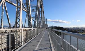 Ponte HL